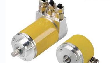 P+F������